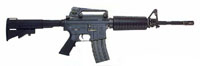 M4 A1
Longueur : 760 mm
L.canon : 369 mm
Poids: 2.9 kg
Batterie: Mini
Gearbox: type 2
Moteur: EG 1000
Chargeur: 68 bb
Hi-cap: 300 bb
à noter: contrairement aux M16,
la poignée de transport se
démonte pour laisser apparaitre
un rail pour lunette.